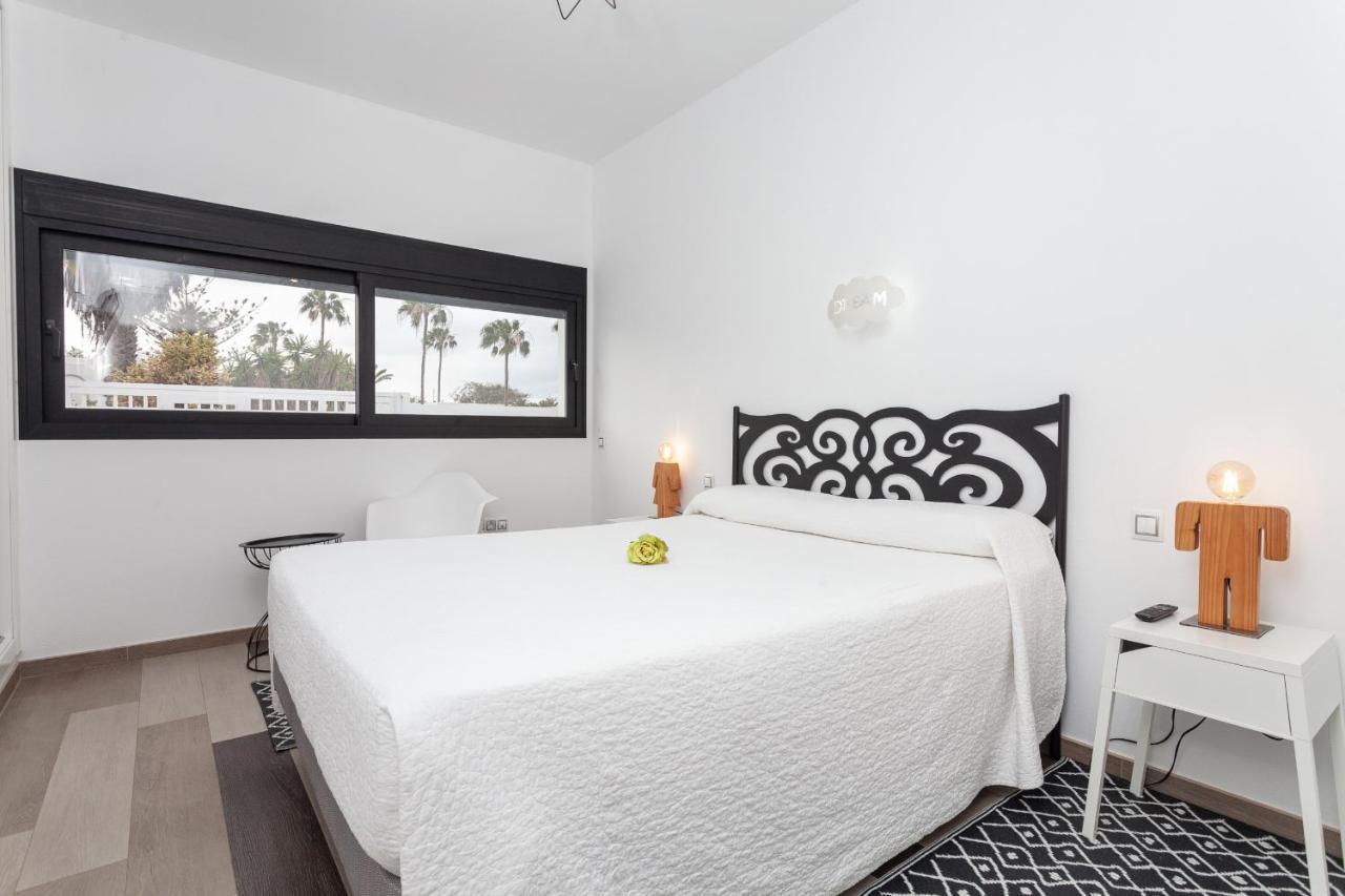 Villa Luxury Azul Private Pool And Bbq Corralejo By Holidays Home Extérieur photo
